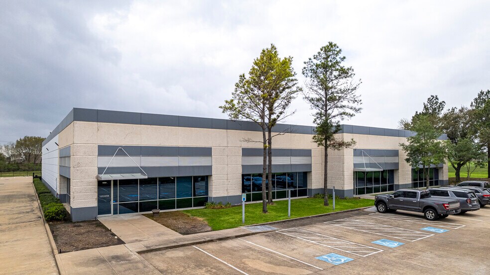 More Photos Of 14041 West Rd, Houston Flex For Sale