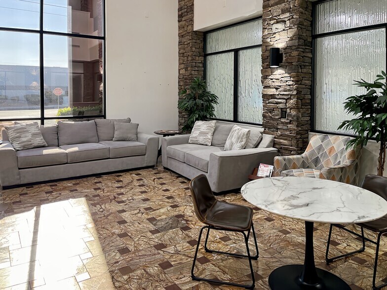 More Photos Of 5955 Edmond St, Las Vegas Office For Sale