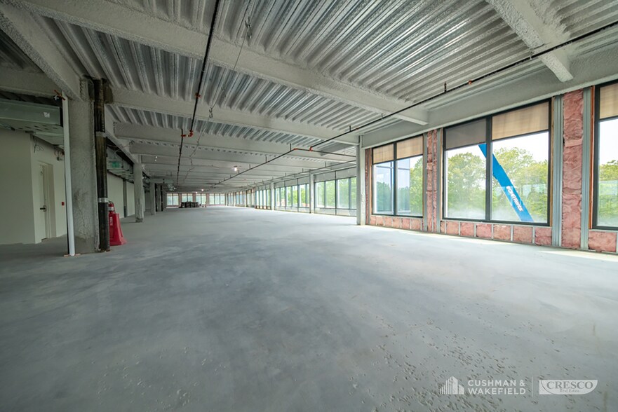 More Photos Of 5959 Rockside Woods Blvd, Independence Office For Lease