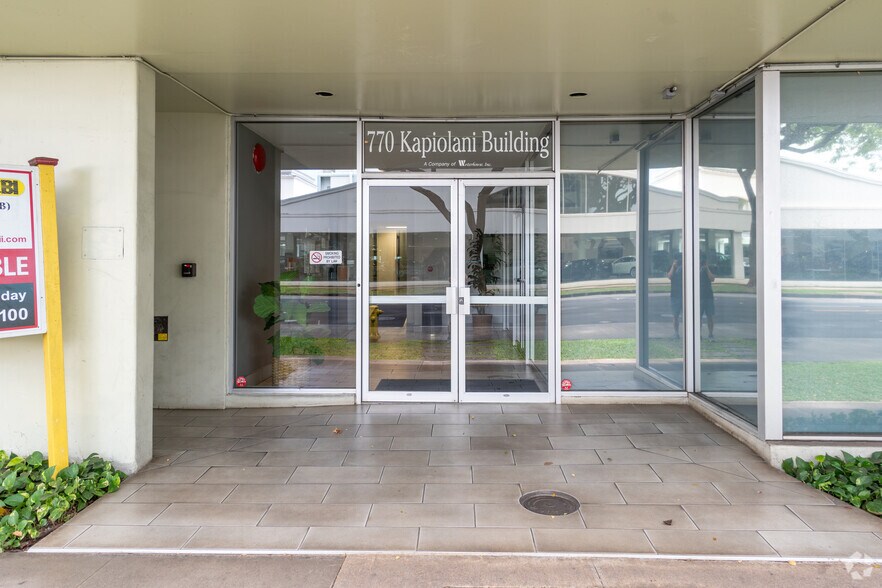 More Photos Of 770 Kapiolani Blvd, Honolulu Office For Lease