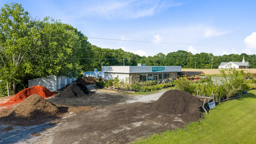 More Photos Of 3211 E Main St, Rainsville Office For Sale