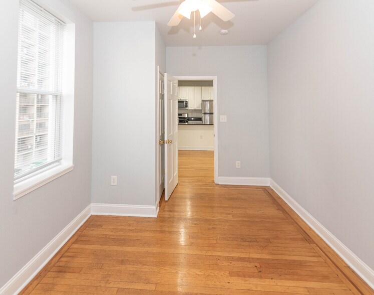 More Photos Of 2445 Lakeview Ave, Baltimore Apartments For Sale