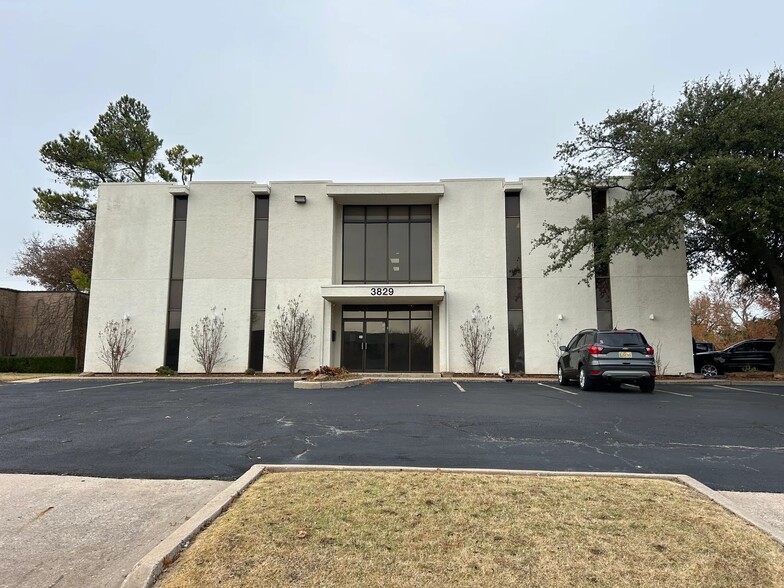 Primary Photo Of 3829 N Classen Blvd, Oklahoma City Office For Sale