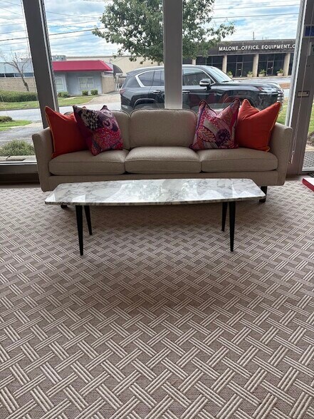 More Photos Of 1344 13th Ave, Columbus Coworking Space