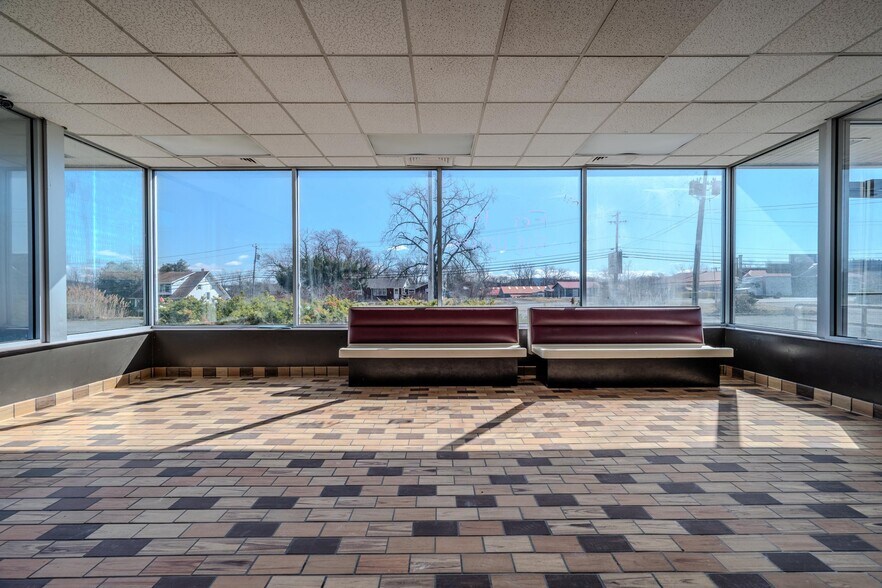 More Photos Of 270 Broadway, Whitehall Freestanding For Sale