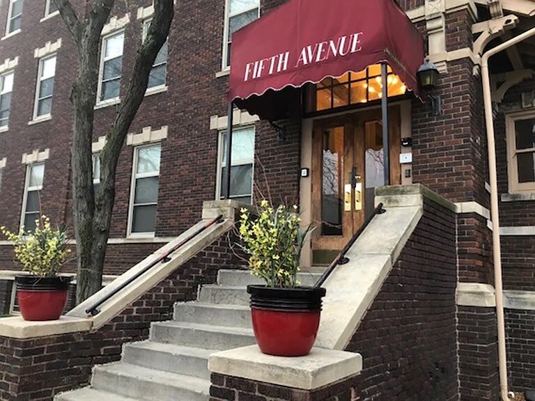 More Photos Of 121 S 25th St, Omaha Apartments For Sale