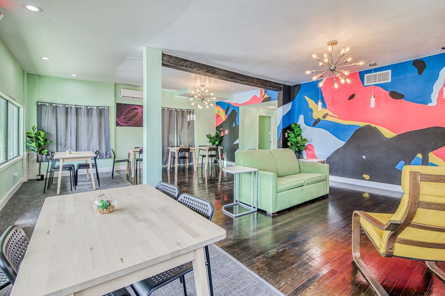 More Photos Of 2415 Montana Ave, El Paso Office Residential For Sale