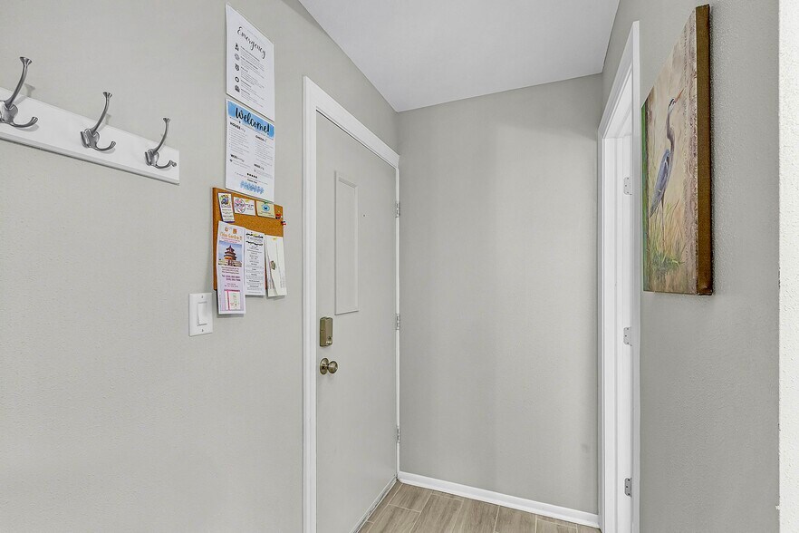 More Photos Of 3226 Stringfellow Rd, Saint James City Apartments For Sale