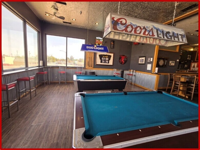 More Photos Of 1013 W 2nd St, Portales Bar For Sale