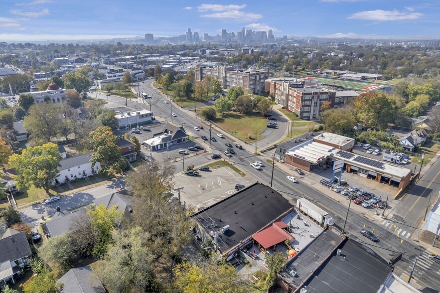 More Photos Of 407 Gallatin Ave, Nashville Restaurant For Lease