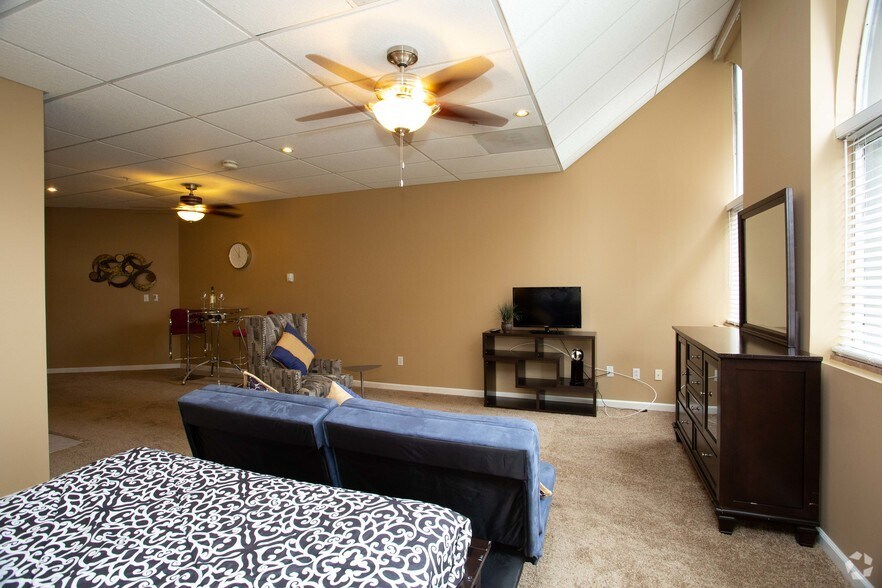 More Photos Of 555 N 4th St, Saint Louis Apartments For Sale