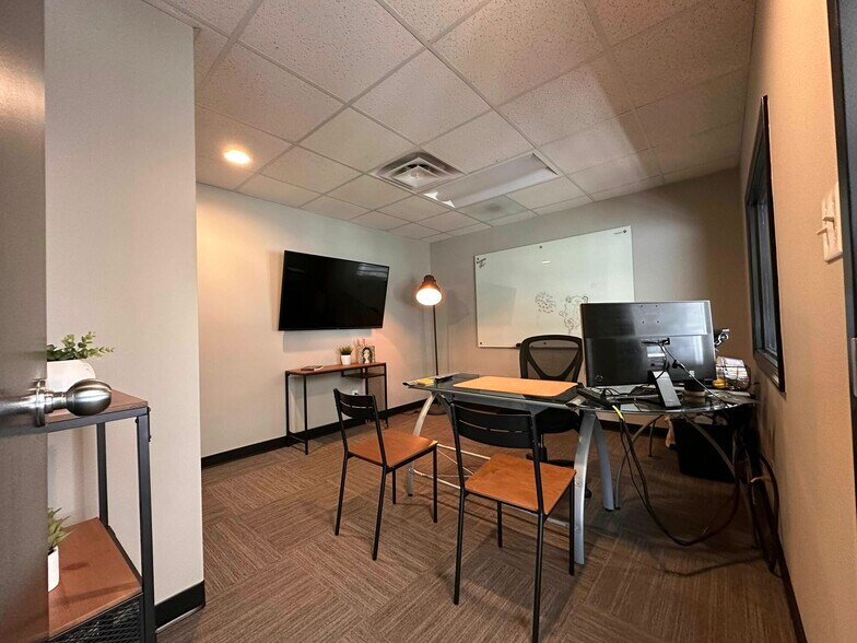More Photos Of 9114 Technology Ln, Fishers Loft Creative Space For Sale