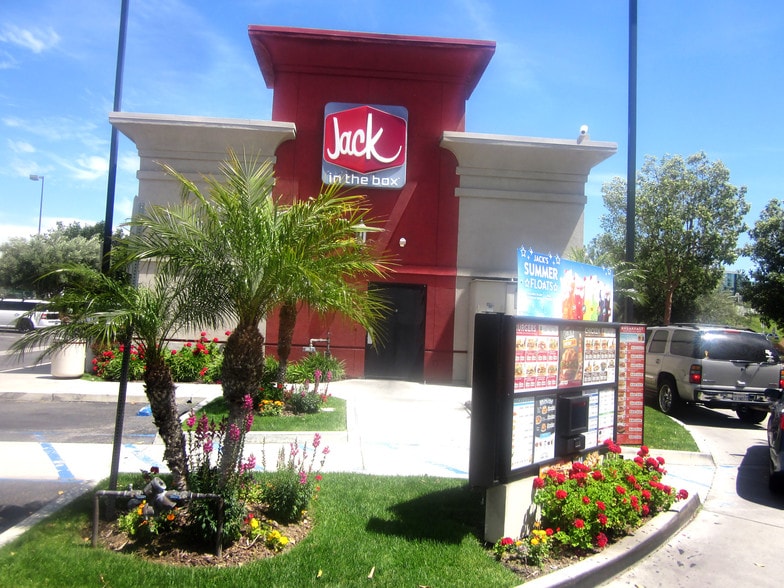 More Photos Of 20101 Lake Forest Dr, Lake Forest General Retail For Sale
