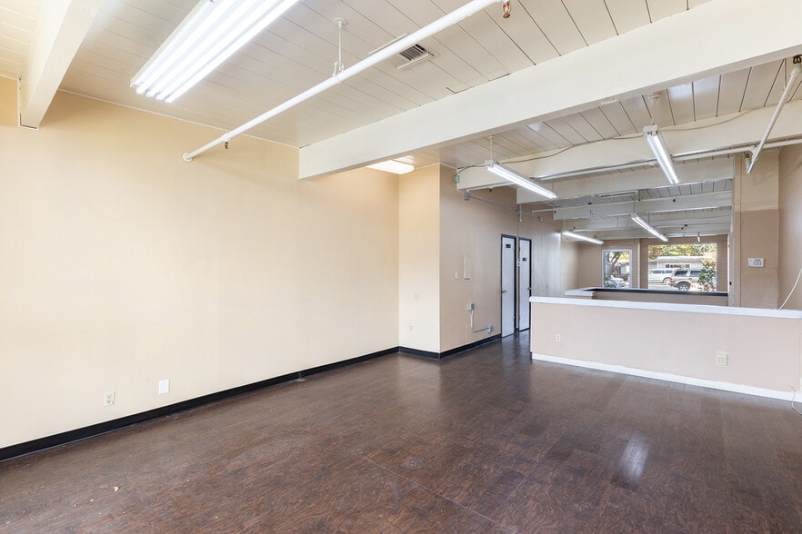 More Photos Of 4754 Old Redwood Hwy, Santa Rosa Unknown For Lease