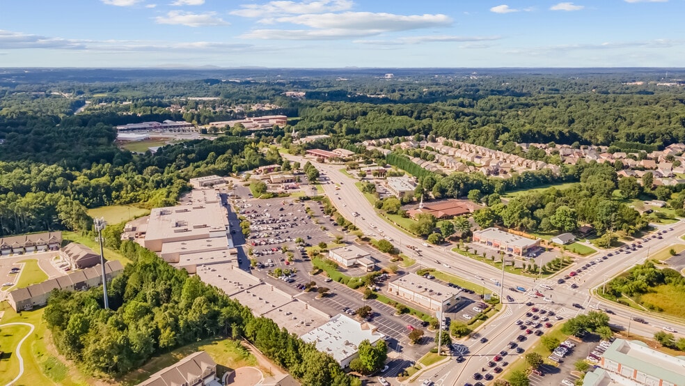 More Photos Of 3320-3370 Sugarloaf Pky, Lawrenceville Unknown For Lease