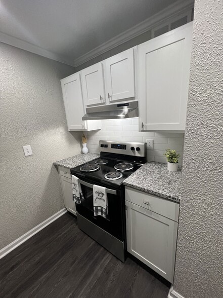 More Photos Of 55 Pharr Rd NW, Atlanta Apartments For Sale
