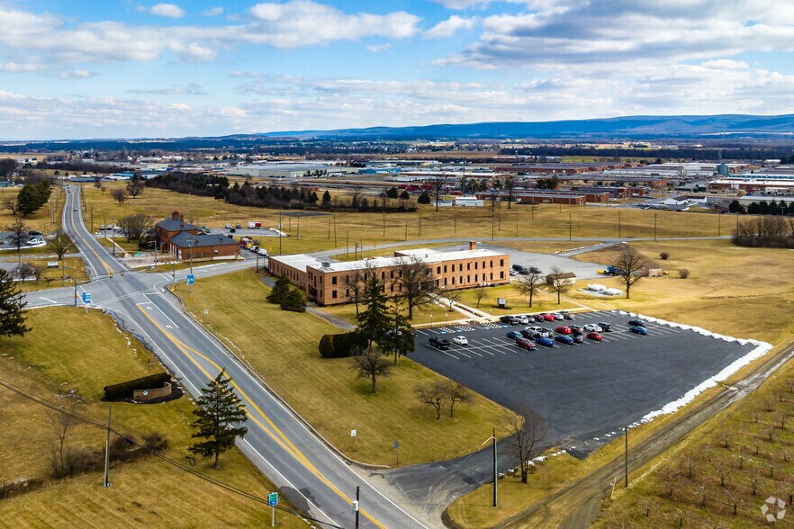 More Photos Of 5000 Letterkenny Rd, Chambersburg Office For Sale