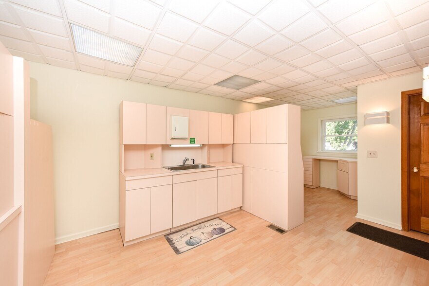 More Photos Of 128 Empire Blvd, Rochester Office Residential For Sale