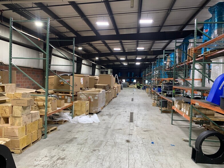 More Photos Of 155 E Chicago St, Cary Warehouse For Lease