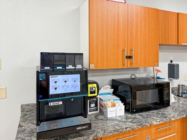 More Photos Of 855 Community Dr, Sauk City Coworking Space