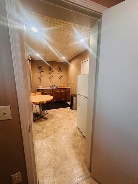 More Photos Of 62 Public Sq, Salem Storefront Retail Office For Sale