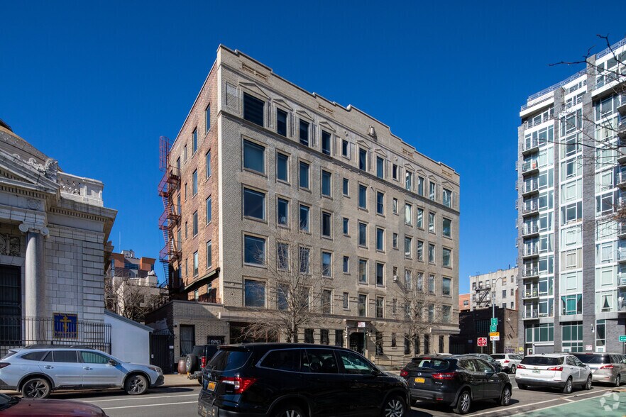 More Photos Of 180 S 4th St, Brooklyn Multifamily For Sale