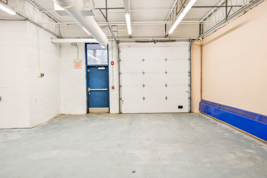 More Photos Of 58A Main St, Bolton Industrial For Lease