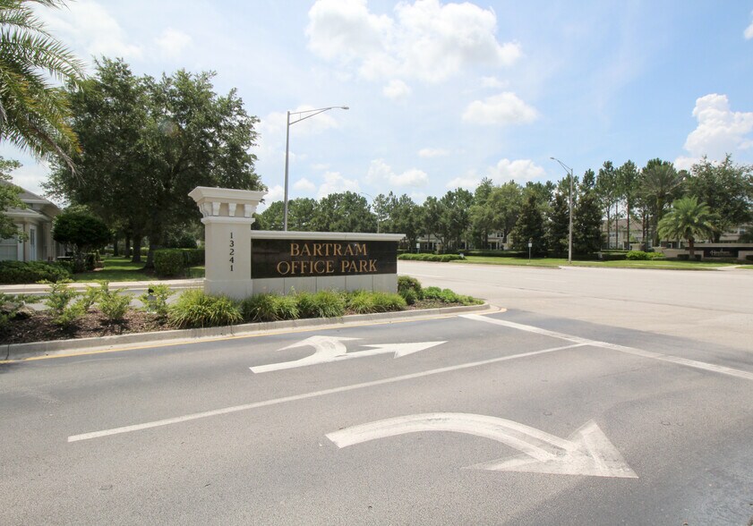 More Photos Of 13241 Bartram Park Blvd, Jacksonville Medical For Lease