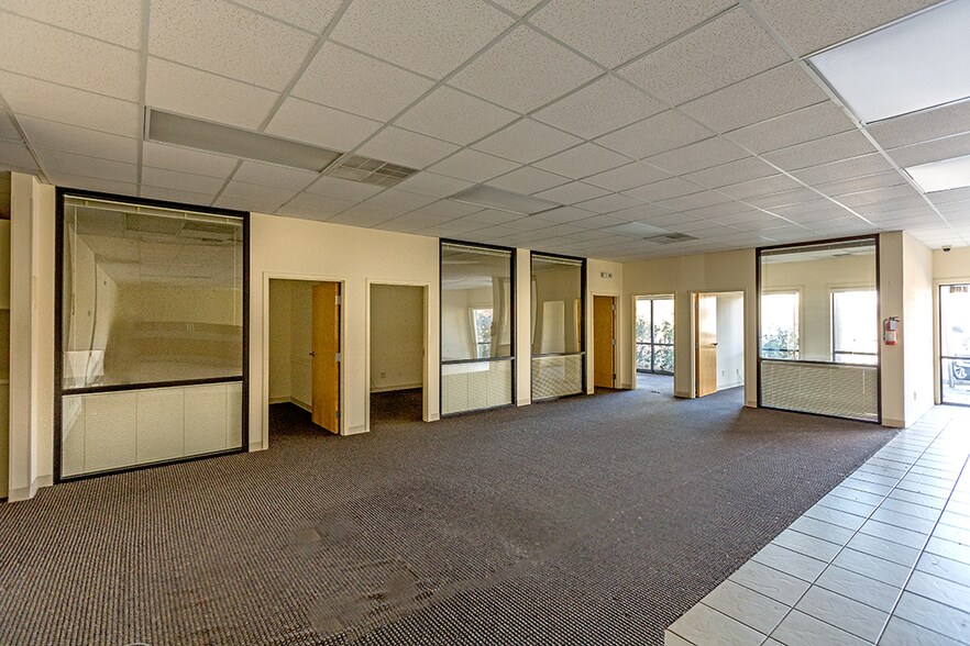More Photos Of 704 York Rd, Kings Mountain Medical For Lease