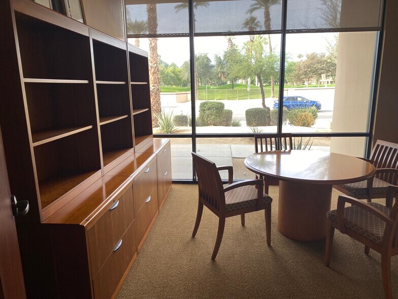 More Photos Of 41990 Cook St, Palm Desert Medical For Lease