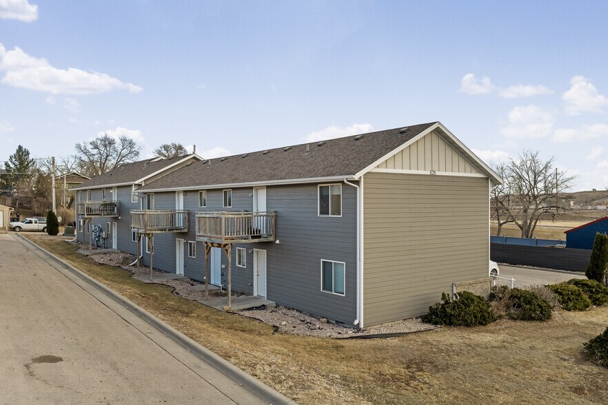 More Photos Of 626 N 1st St, Rapid City Multifamily For Sale
