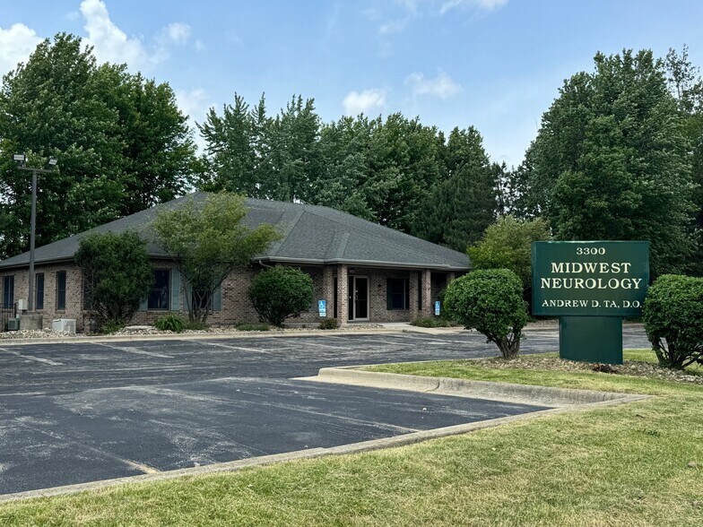 More Photos Of 3300 Commerce Dr, Dekalb Medical For Sale