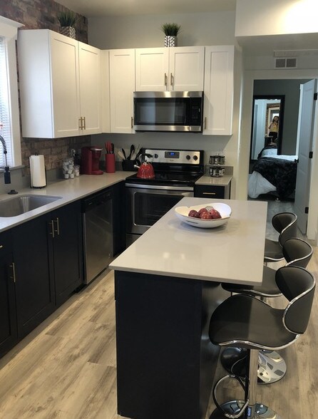 More Photos Of 643-657 S 700 E, Salt Lake City Apartments For Sale