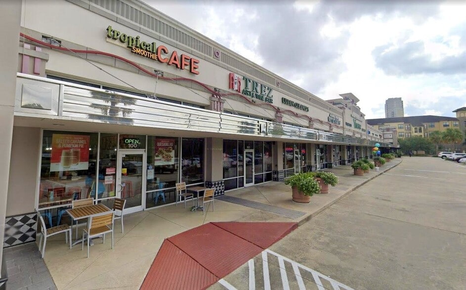 More Photos Of 920 Studemont St, Houston General Retail For Sale