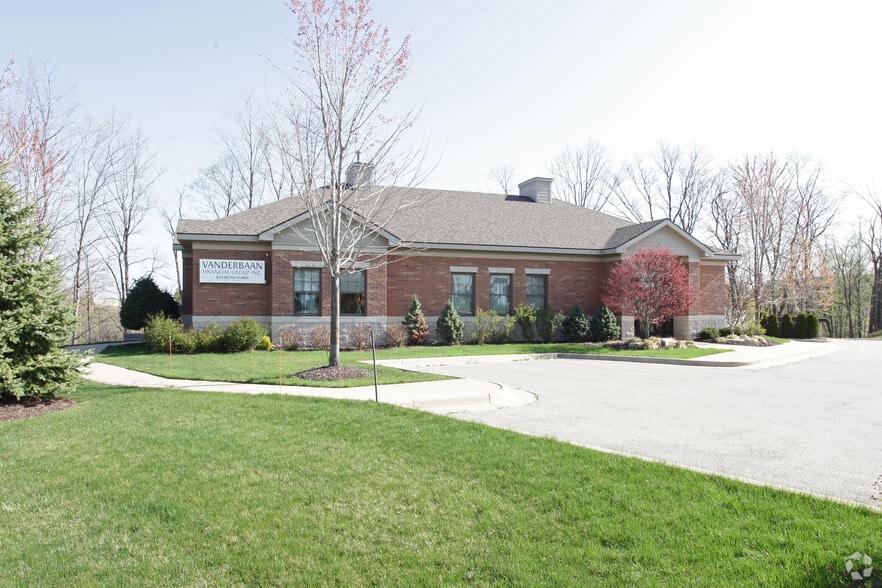 More Photos Of 3185 Corporate Grove Dr, Hudsonville Office For Lease