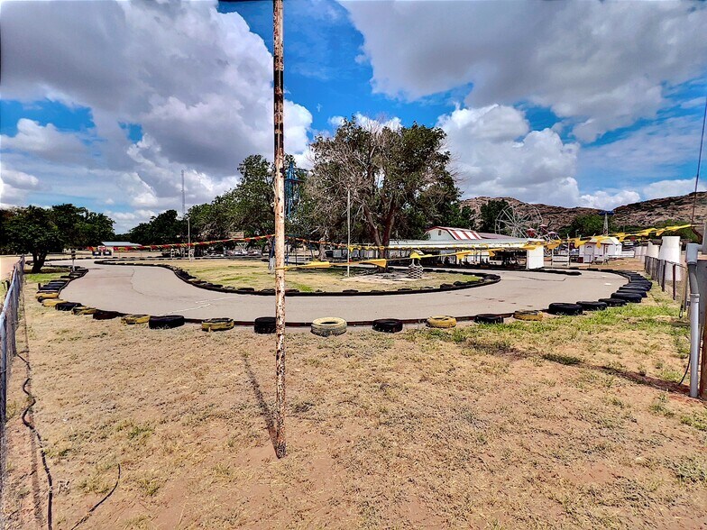 More Photos Of 14683 OK-44A, Lone Wolf Amusement Park For Sale