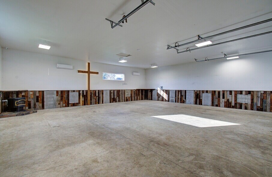 More Photos Of 10605 NE 117th Ave, Vancouver Industrial For Sale