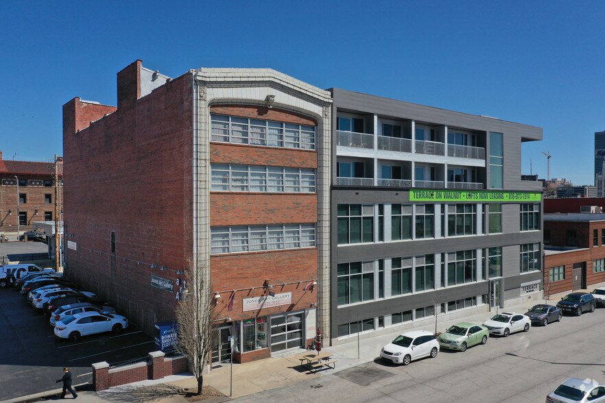 Primary Photo Of 1721 Walnut St, Kansas City Apartments For Lease