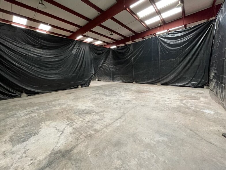 More Photos Of 243 Butano Cut Off, Pescadero Warehouse For Lease