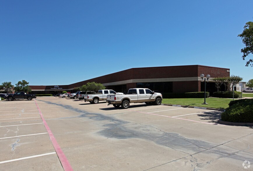 More Photos Of 1544 Valwood Pky, Carrollton Unknown For Lease