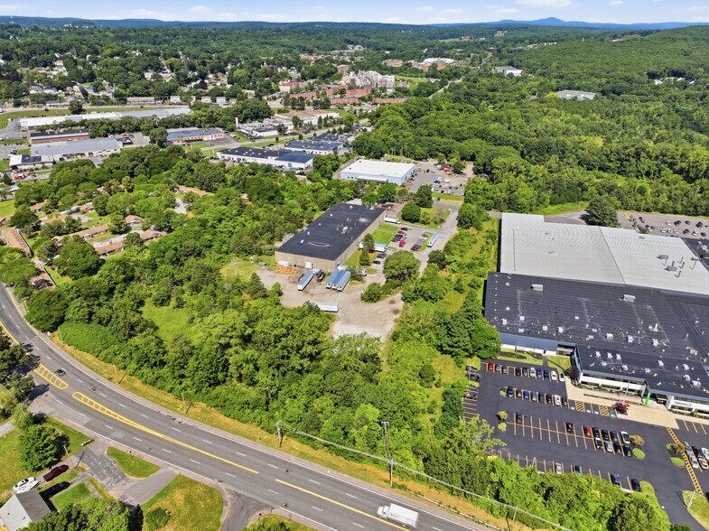 More Photos Of 28 Bowditch Dr, Shrewsbury Manufacturing For Lease