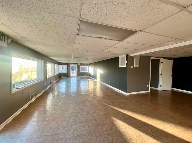 More Photos Of 2106 Pulaski Hwy, Edgewood Auto Dealership For Lease