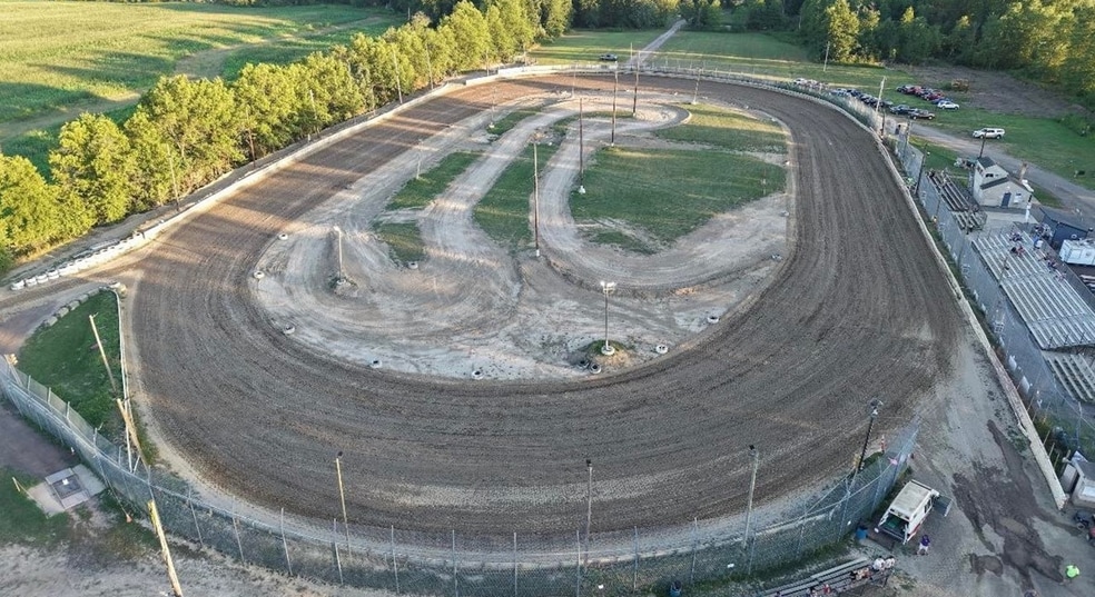 Primary Photo Of 9673 State Route 224, Deerfield Racetrack For Sale