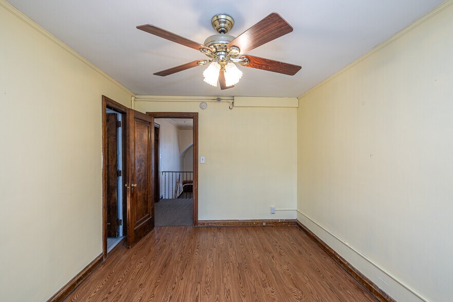 More Photos Of 10000 Granger Rd, Cleveland Assisted Living For Sale