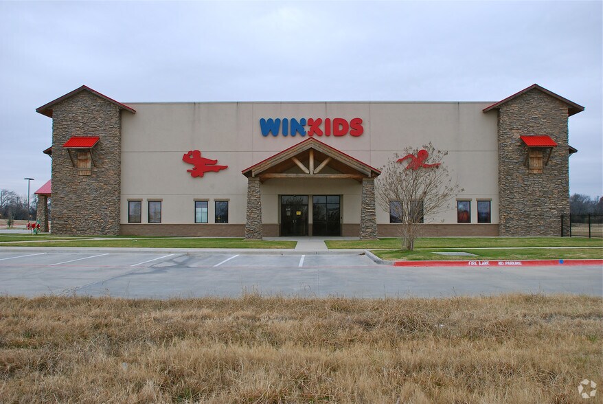 More Photos Of 3000 Waketon Rd, Flower Mound Sports And Entertainment For Sale