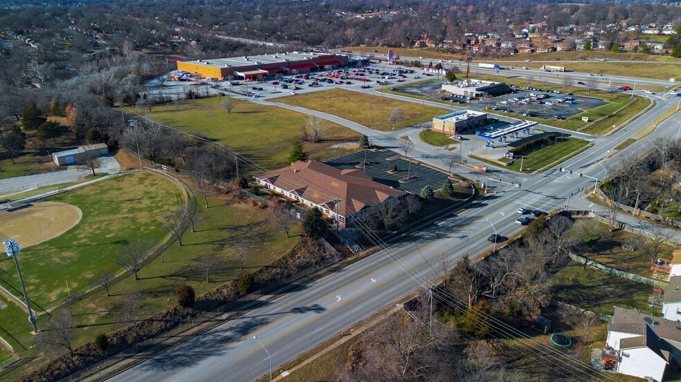 More Photos Of 4240 S Lees Summit Rd, Independence Office For Lease