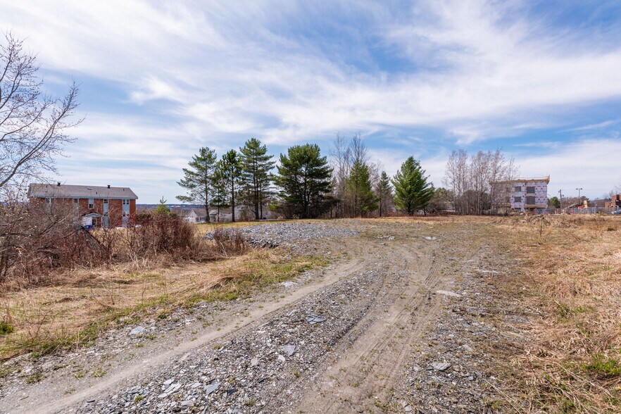 More Photos Of 100 Rue Des Pins, East Angus Land For Sale