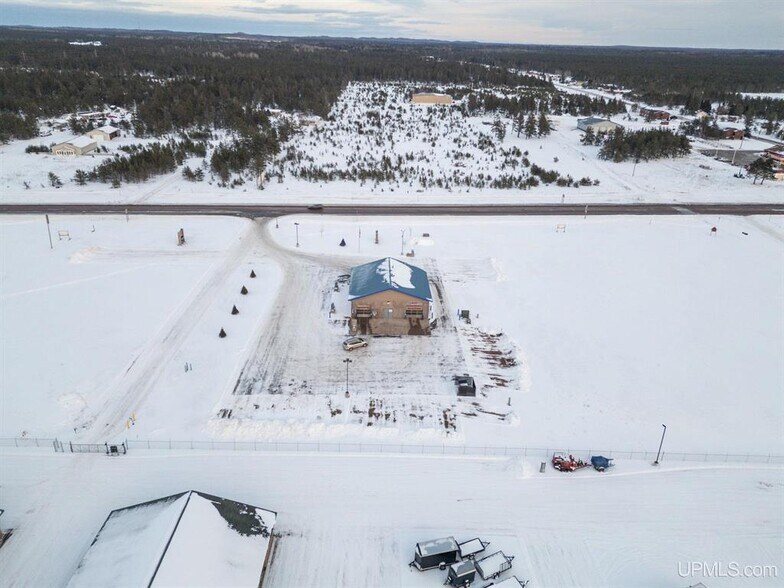 More Photos Of 113 M-553, Gwinn Carwash For Sale