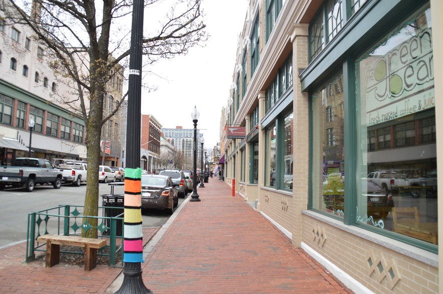 More Photos Of 740-768 Purchase St, New Bedford Restaurant For Lease