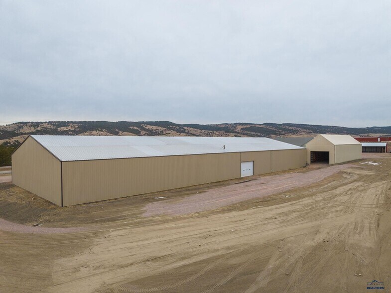 More Photos Of 27592 N 79 Hwy, Hot Springs Warehouse For Lease